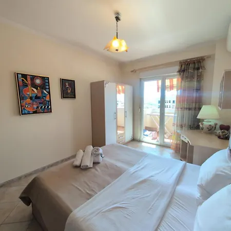 Rooftop 3* Tirana