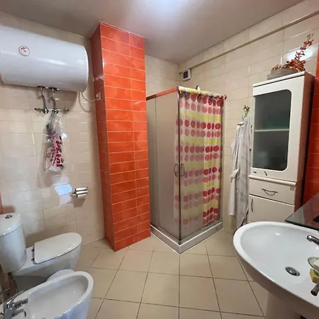 Rooftop 3* Tirana